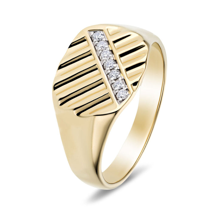 Mens Lab Diamond Signet Ring 0.10ct D/VVS in 9k Yellow Gold